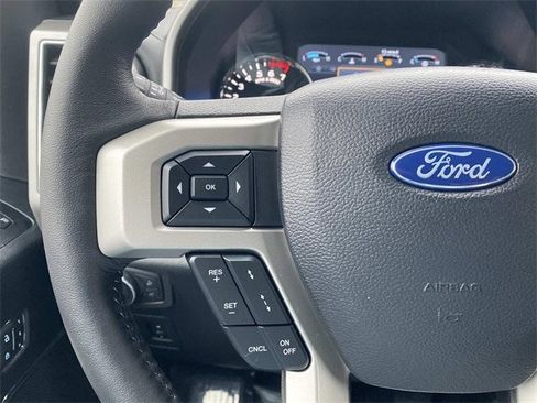 Certified 2019 Ford F150 Lariat w/ Equipment Group 502A Luxury image 58