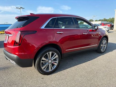 Used 2026 Cadillac XT5 Premium Luxury w/ Driver Assist Package FWD image 3