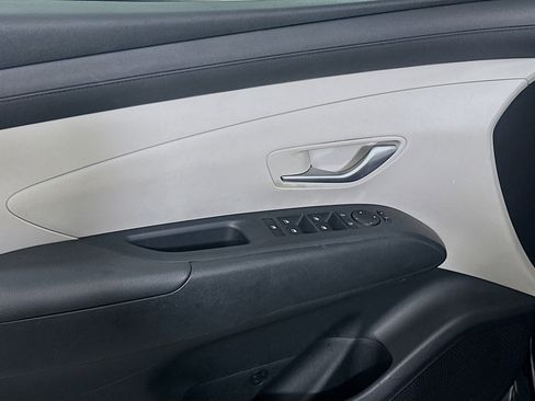 Used 2025 Hyundai Tucson SEL FWD image 15