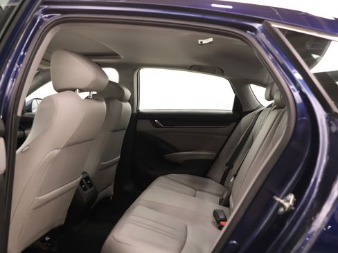 Used 2020 Honda Accord EX-L image 16