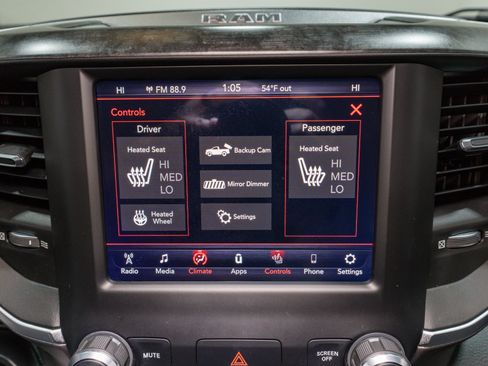 Used 2019 RAM 1500 Big Horn image 18