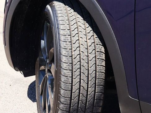 Used 2019 Kia Sorento S image 6