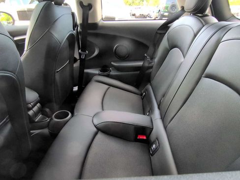 Used 2022 MINI Cooper S FWD image 21
