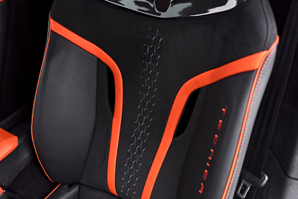 Used 2023 Lamborghini Huracan Tecnica RWD image 56