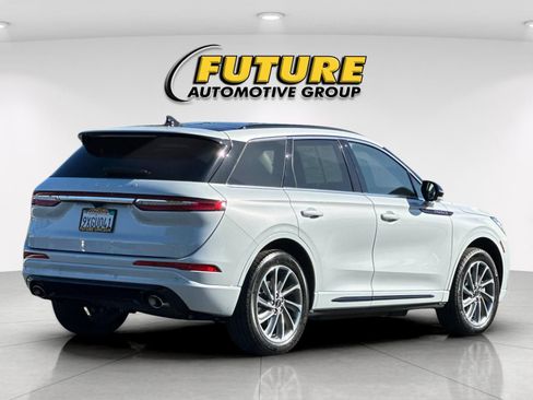 New 2026 Lincoln Corsair Grand Touring AWD/4WD image 3