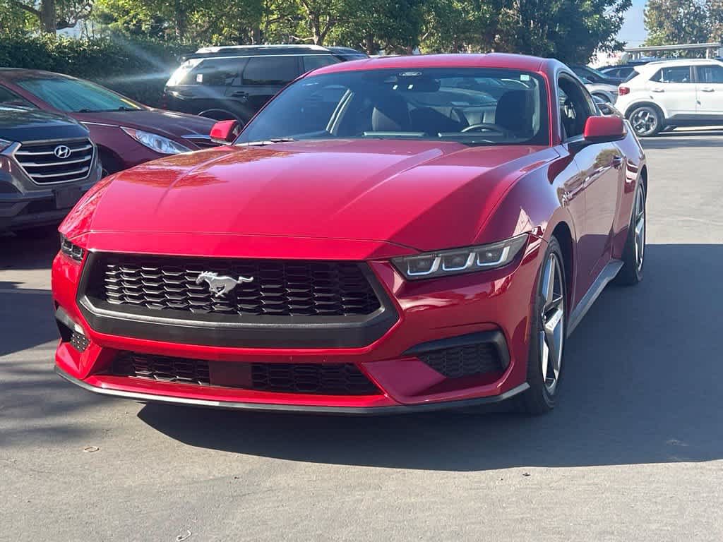 Used 2024 Ford Mustang Coupe RWD image 2
