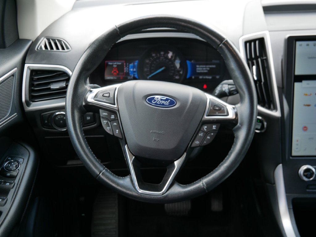 Used 2024 Ford Edge SEL AWD/4WD image 25