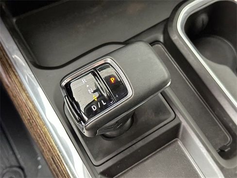 Used 2023 GMC Sierra 1500 Elevation image 15