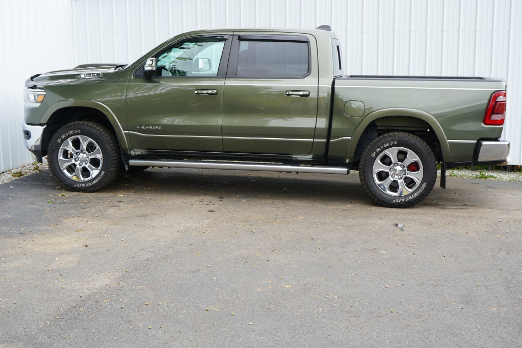 Used 2021 RAM 1500 Laramie AWD/4WD image 3