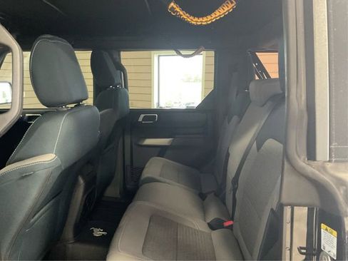 Used 2023 Ford Bronco Outer Banks image 10