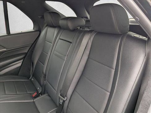Used 2022 Mercedes-Benz GLE 350 4MATIC image 20