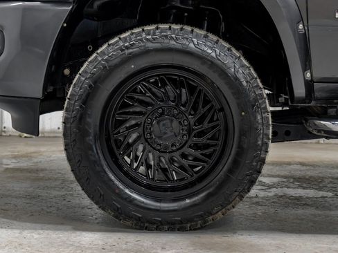 Used 2024 RAM 2500 Big Horn AWD/4WD image 63