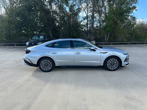 New 2026 Hyundai Sonata Limited image 4