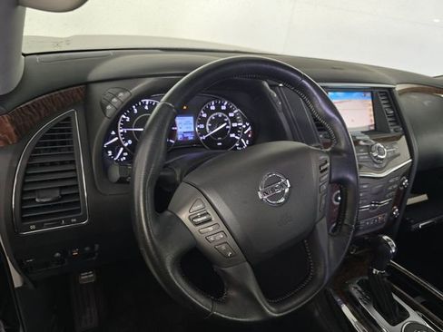 Used 2020 Nissan Armada Platinum w/ Captain's Chairs Package RWD image 8