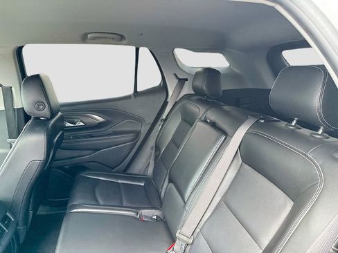 Used 2022 GMC Terrain SLT w/ Infotainment Package II FWD image 23
