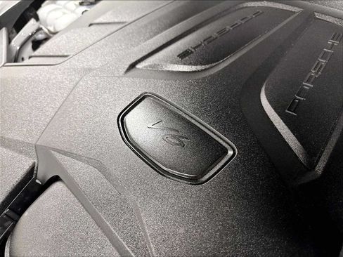 Used 2026 Porsche Cayenne AWD/4WD image 37