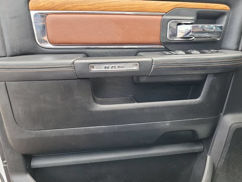 Used 2018 RAM 2500 Longhorn AWD/4WD image 10