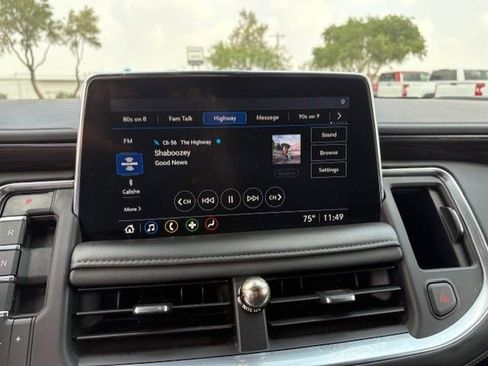 Used 2021 Chevrolet Tahoe LT AWD/4WD image 17