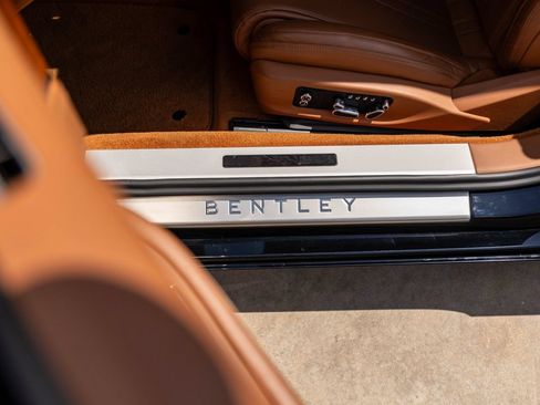 Certified 2022 Bentley Continental GT AWD/4WD image 20