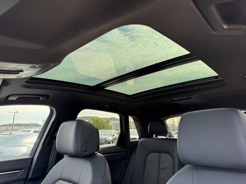 Used 2024 Audi Q3 2.0T Premium image 30