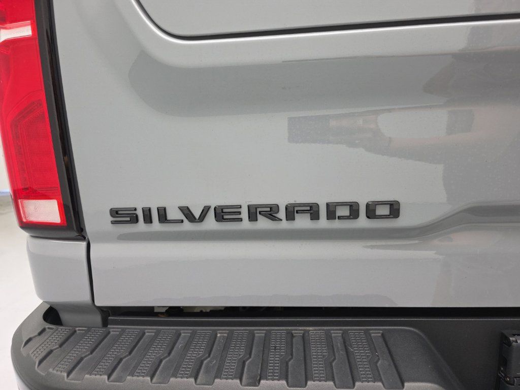Used 2024 Chevrolet Silverado 2500 ZR2 w/ Technology Package AWD/4WD image 69