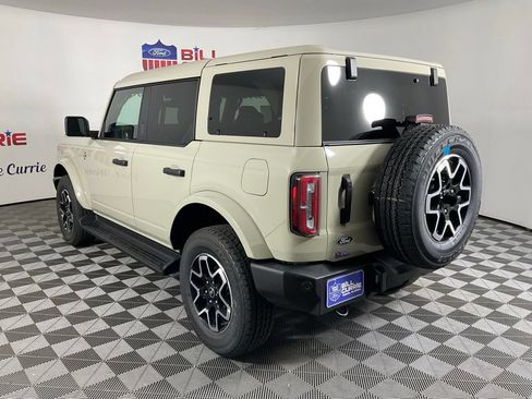 New 2026 Ford Bronco Outer Banks AWD/4WD image 5