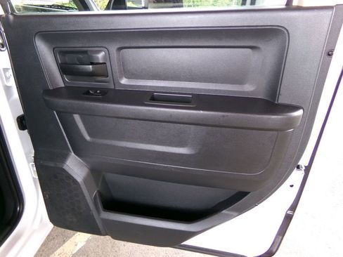 Used 2012 RAM 3500 ST w/ Ambulance Prep Group image 18