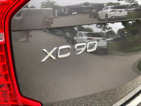 Used 2024 Volvo XC90 T8 Ultimate w/ Lounge Package AWD/4WD image 10