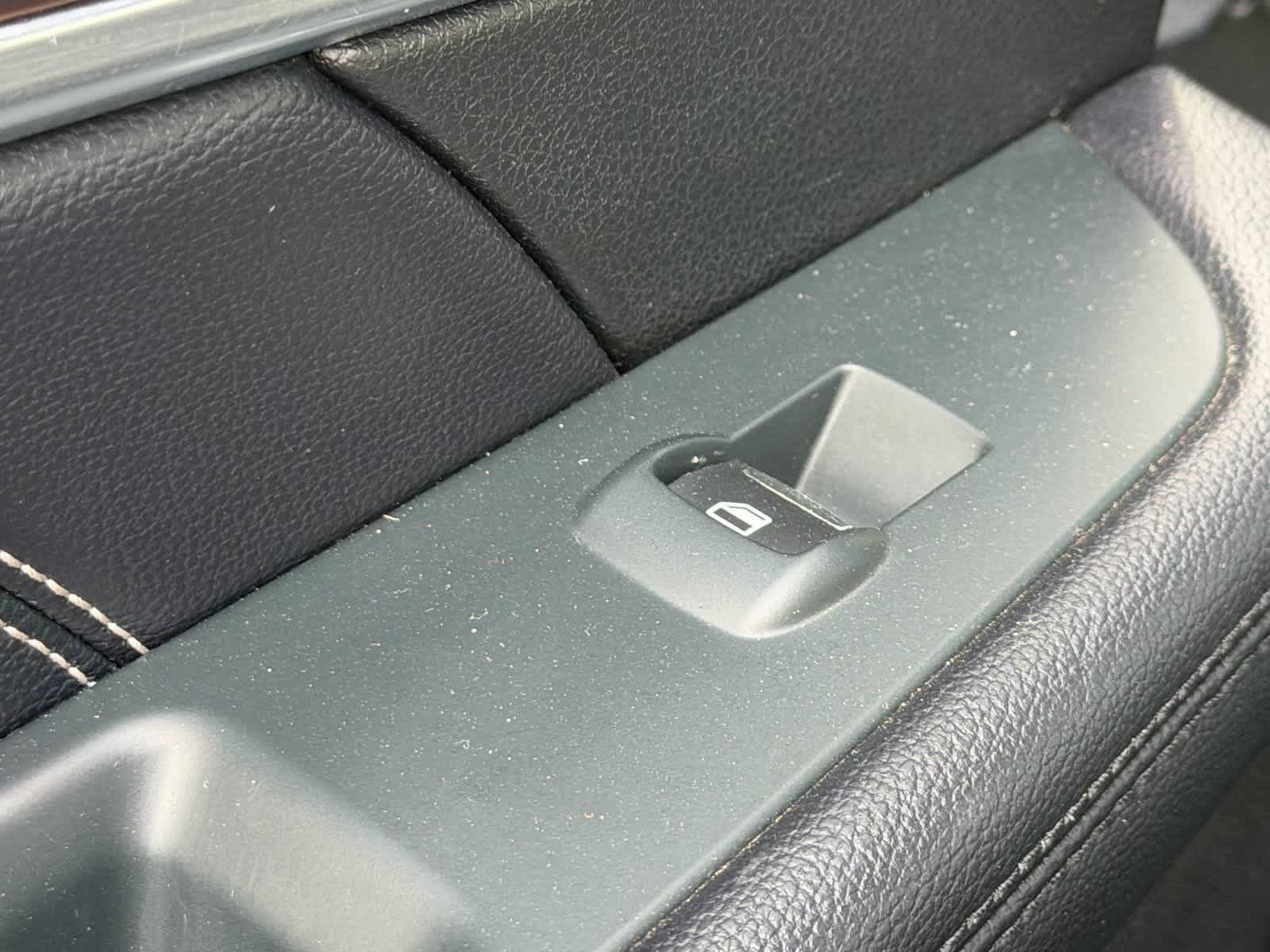 Used 2018 Ford Explorer Limited FWD image 20