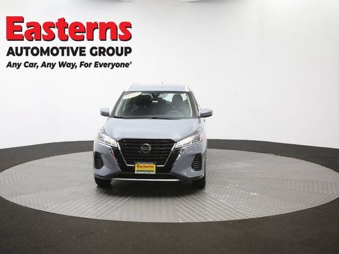 Used 2021 Nissan Kicks SV FWD image 52