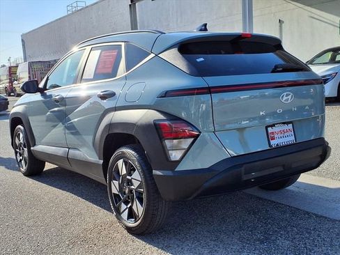 Used 2024 Hyundai Kona SEL AWD/4WD image 3