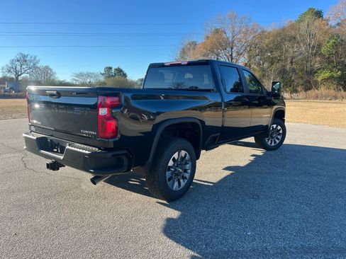 New 2026 Chevrolet Silverado 2500 Custom w/ Z71 Off-Road Package image 7