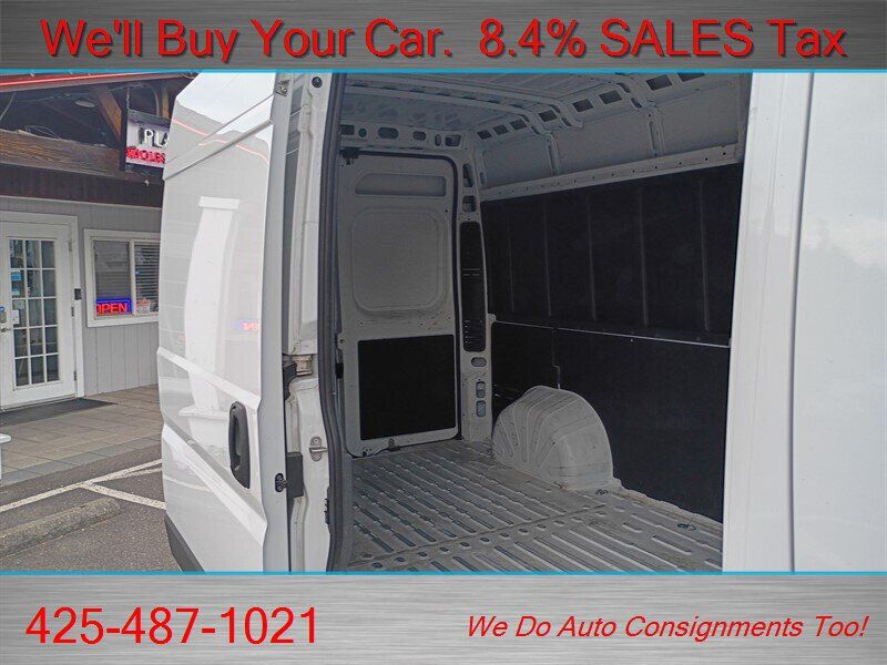 Used 2025 RAM ProMaster 2500 w/ Convenience Group FWD image 14