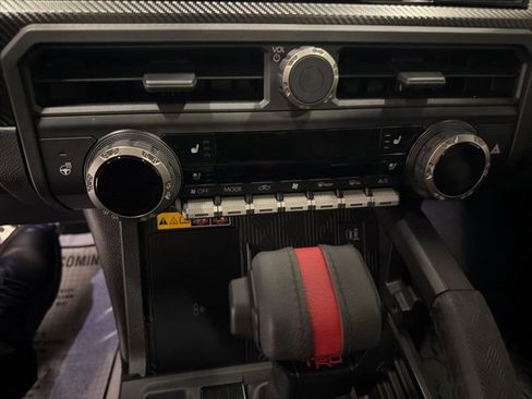 Used 2025 Toyota Tacoma TRD Pro image 31