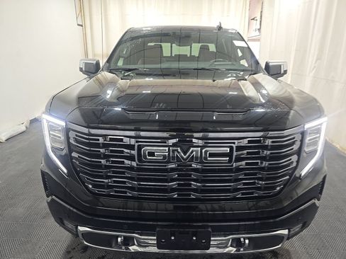 Used 2026 GMC Sierra 1500 Denali Ultimate AWD/4WD image 2
