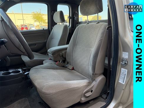 Used 2004 Toyota Tacoma 2WD Xtracab image 19