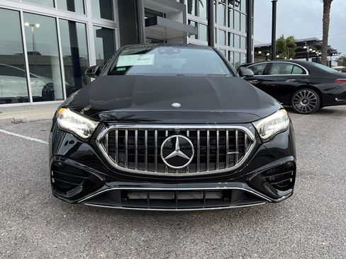 New 2026 Mercedes-Benz E 53 AMG e 4MATIC Sedan image 10