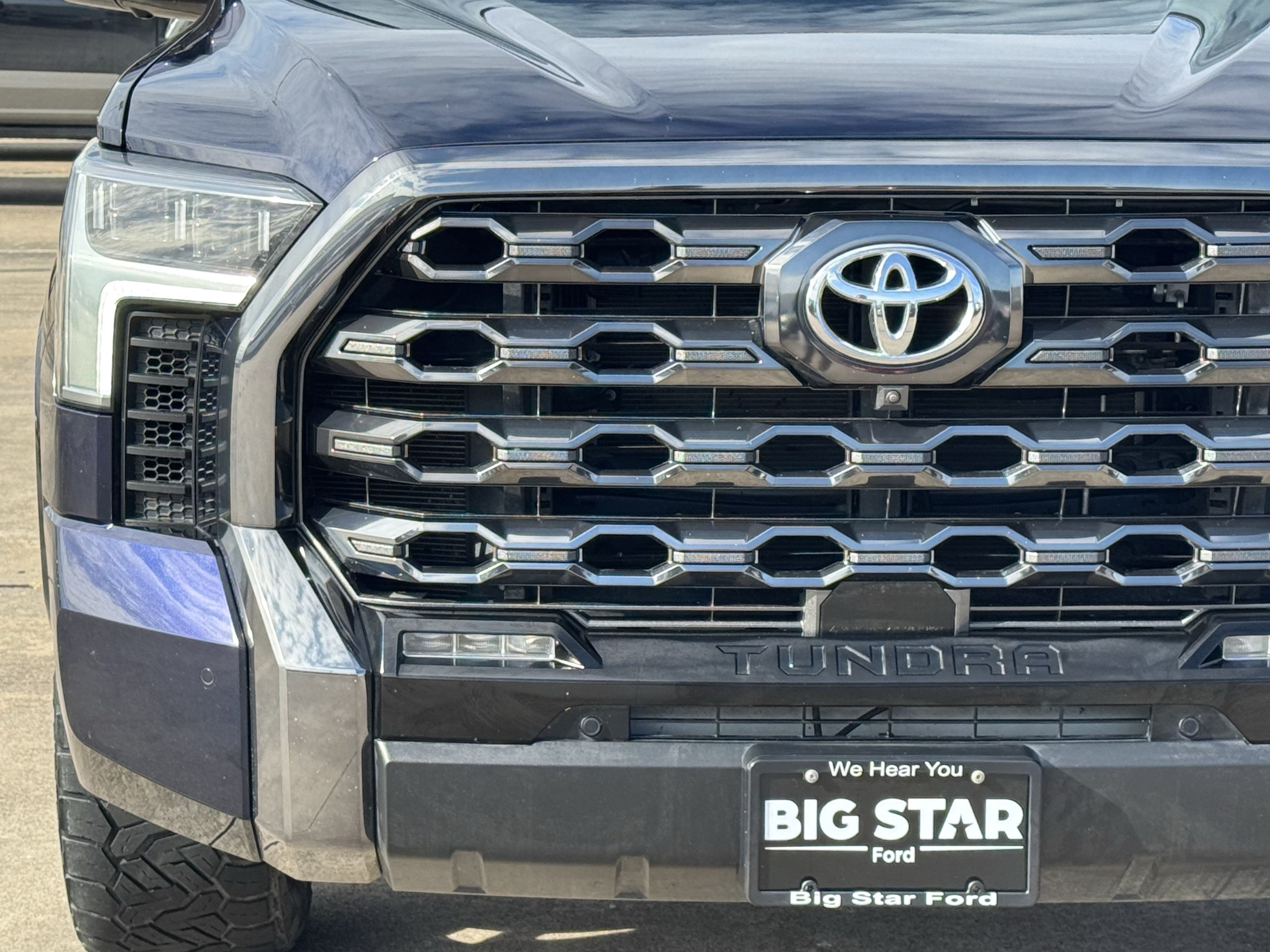 Used 2023 Toyota Tundra Platinum AWD/4WD image 12