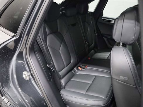 New 2026 Porsche Macan AWD/4WD image 36