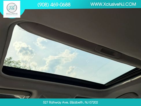 Used 2019 Toyota RAV4 XLE FWD image 29