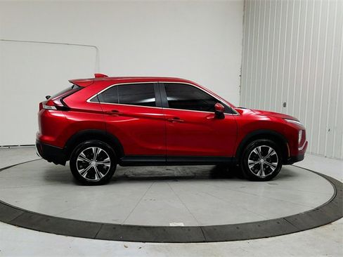 Used 2022 Mitsubishi Eclipse Cross SE image 8