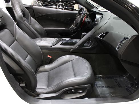 Used 2015 Chevrolet Corvette Stingray Convertible w/ 2LT Preferred Equipment Group image 18