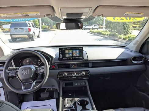 Certified 2023 Honda Pilot EX-L image 15