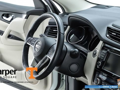 Used 2020 Nissan Rogue Sport SV w/ All-Weather Package AWD/4WD image 71