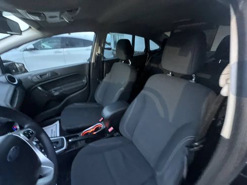 Used 2018 Ford Fiesta SE FWD image 34