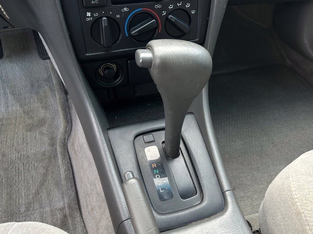 Used 1998 Toyota Camry LE FWD image 20