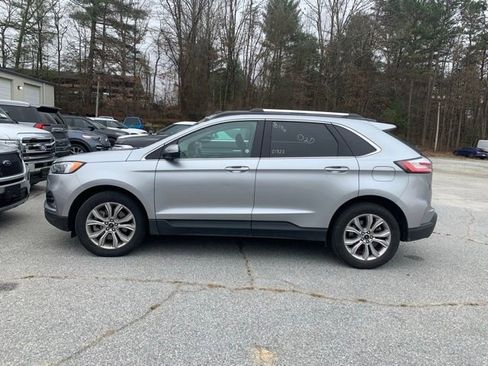 Used 2024 Ford Edge Titanium image 13