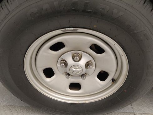 Used 2017 RAM 1500 Tradesman w/ Popular Equipment Group image 31