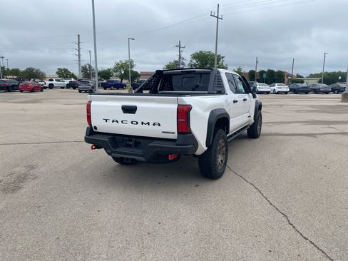 New 2026 Toyota Tacoma 4x4 Double Cab Hybrid image 28