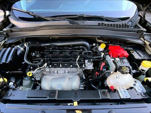 Used 2021 Jeep Renegade Sport image 30